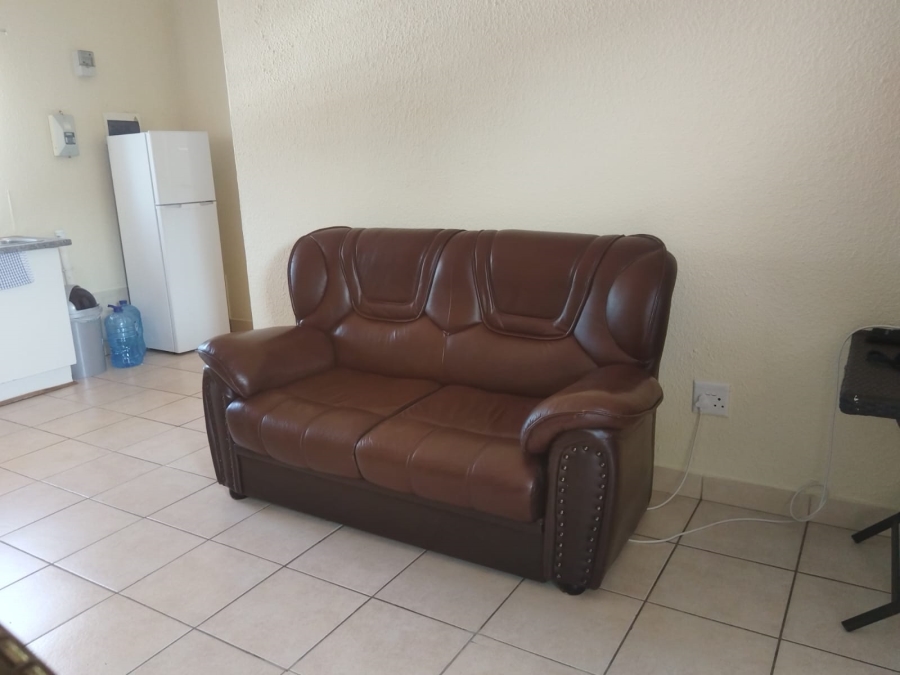 1 Bedroom Property for Sale in Rustenburg Central North West